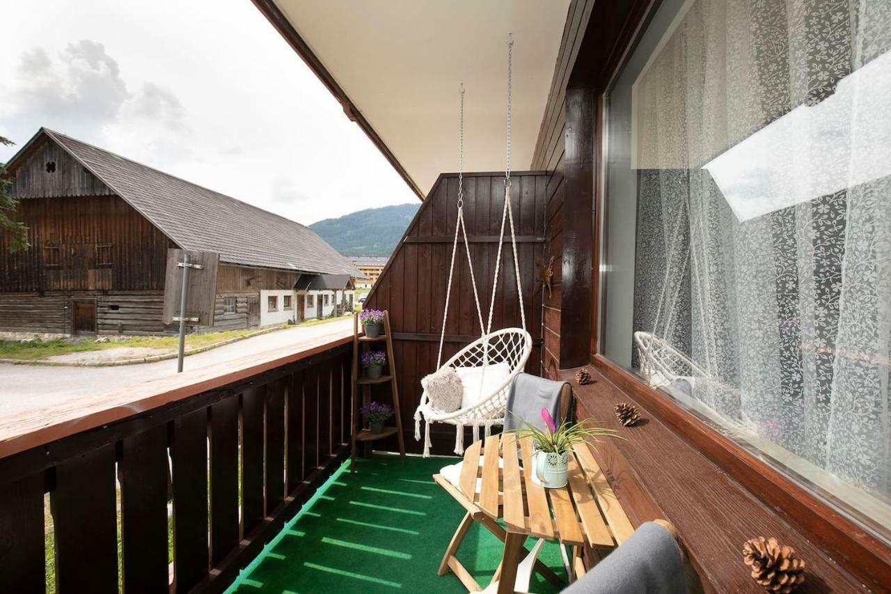 Modern Studio-Apartment In Gosau Near Hallstatt Buitenkant foto