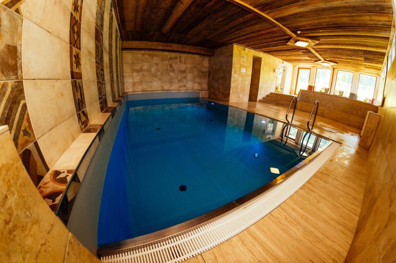 Modern Studio-Apartment In Gosau Near Hallstatt Buitenkant foto