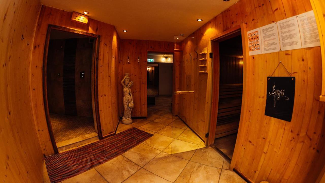 Modern Studio-Apartment In Gosau Near Hallstatt Buitenkant foto